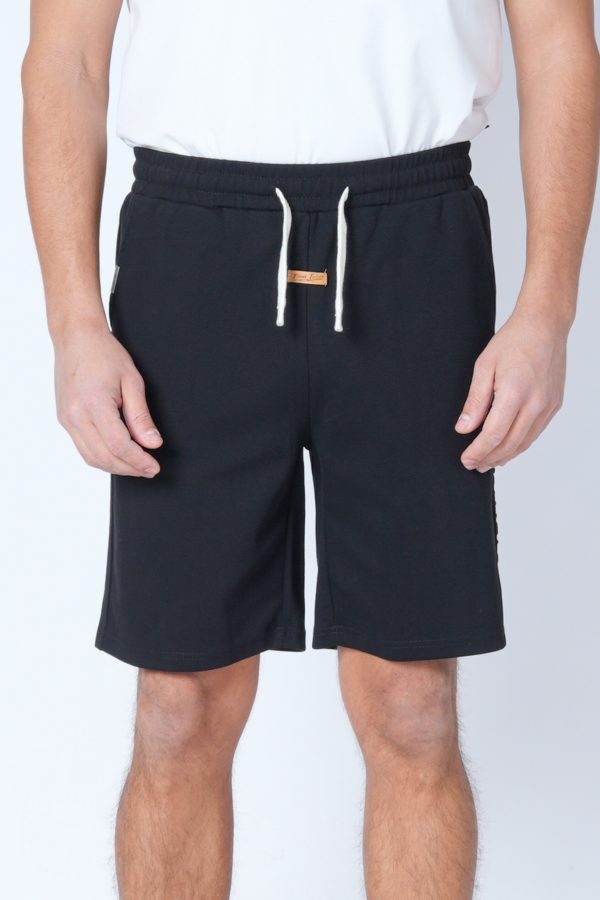 N223  SHORTS