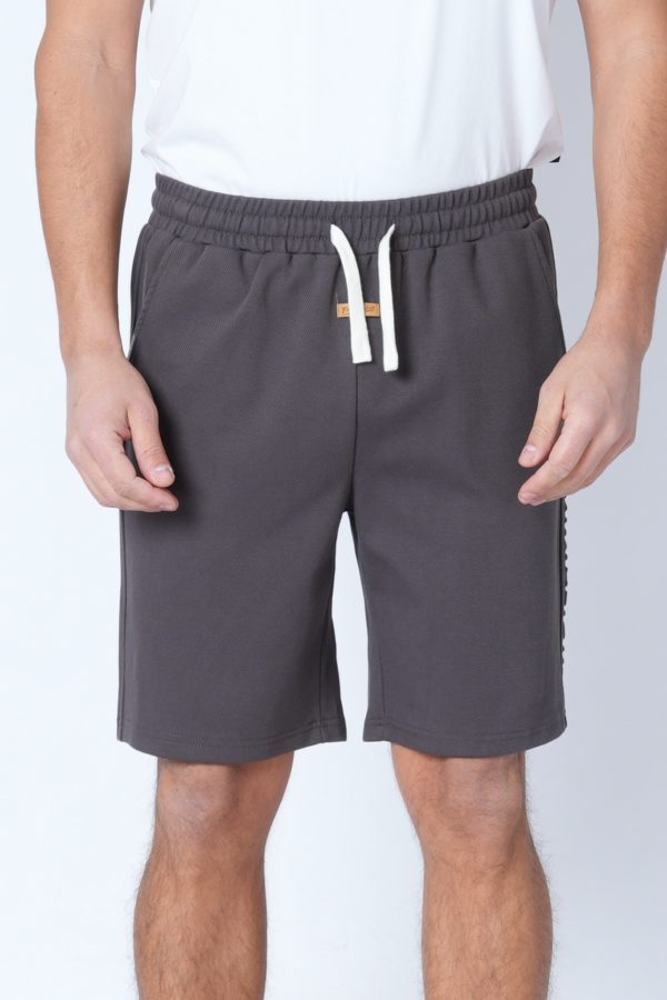 N223  SHORTS