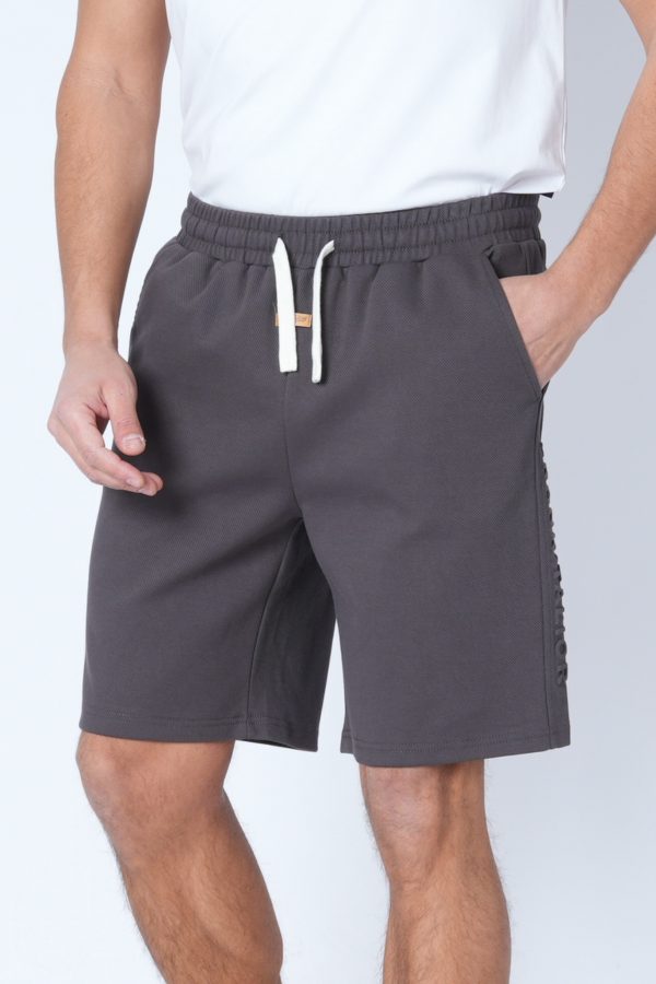N223  SHORTS
