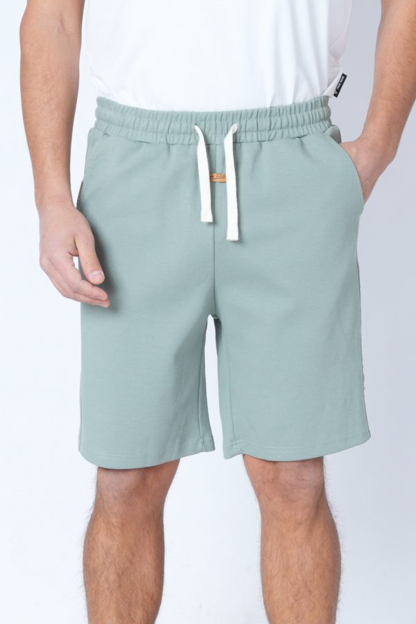 N223  SHORTS